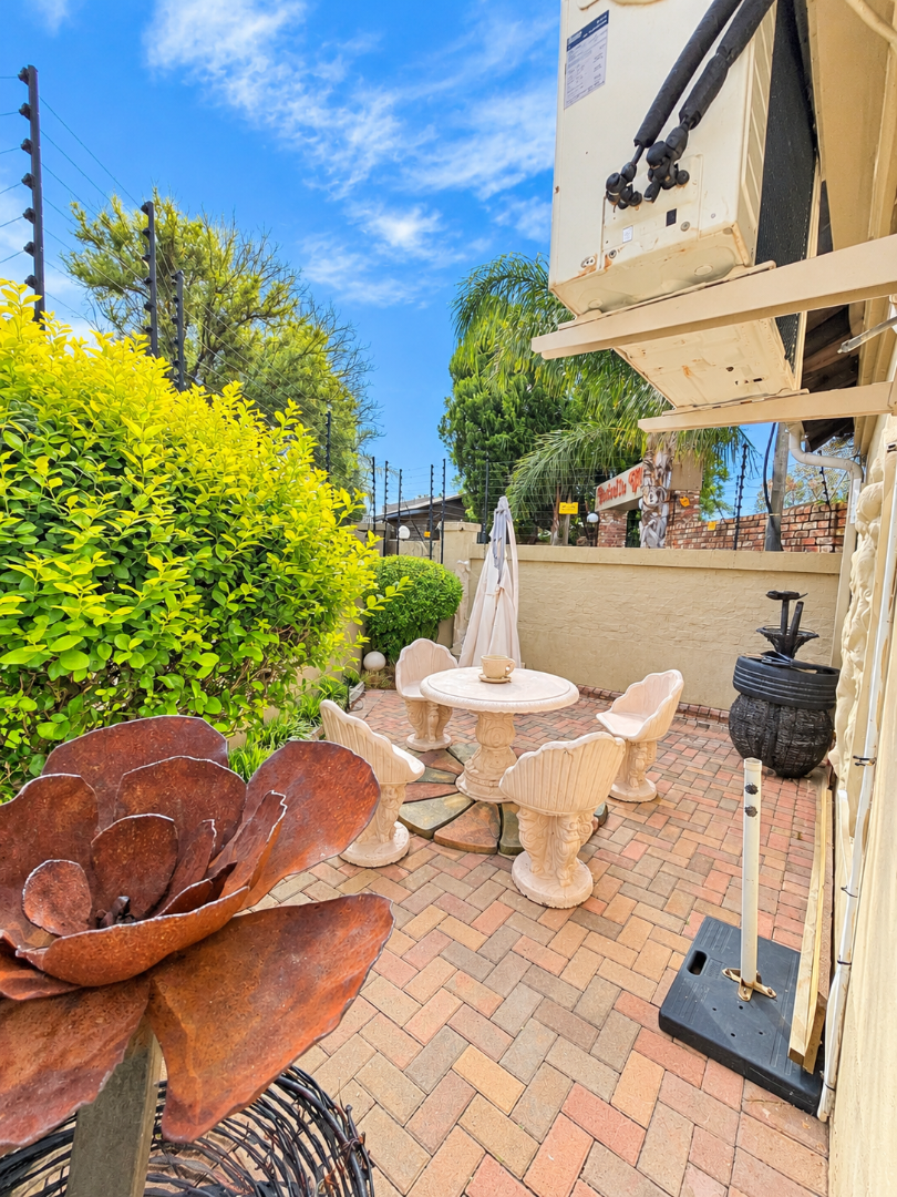3 Bedroom Property for Sale in Flamwood North West